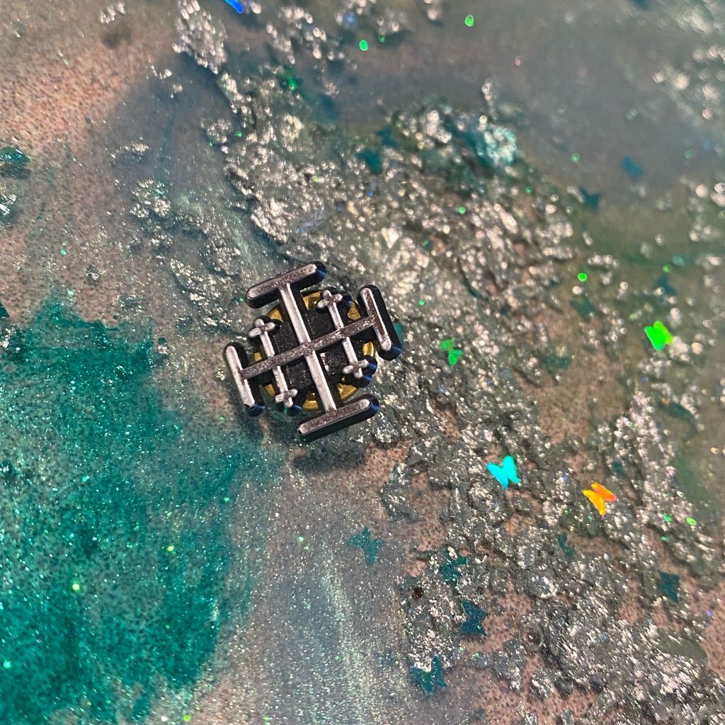 Pin!